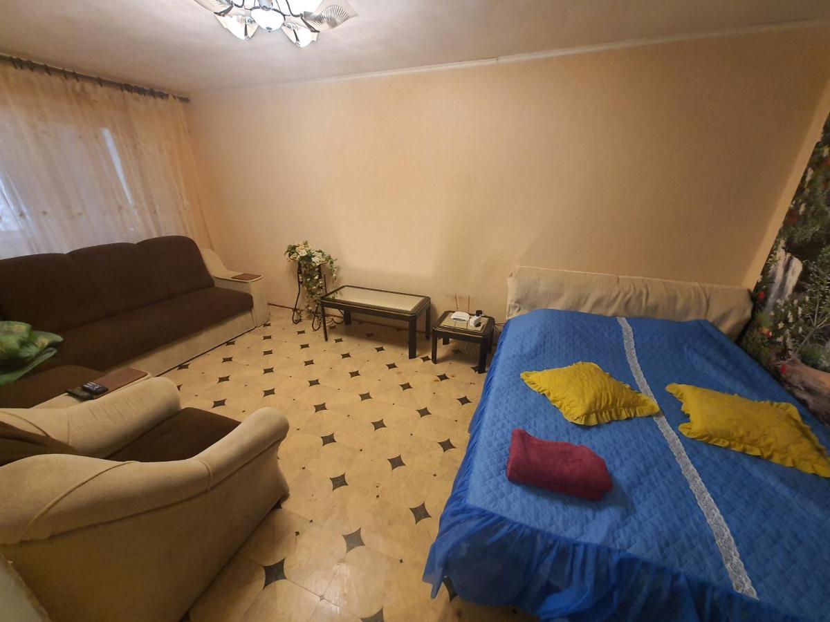 Апартаменты целиком whole apartment Кривий Ріг Номер фото